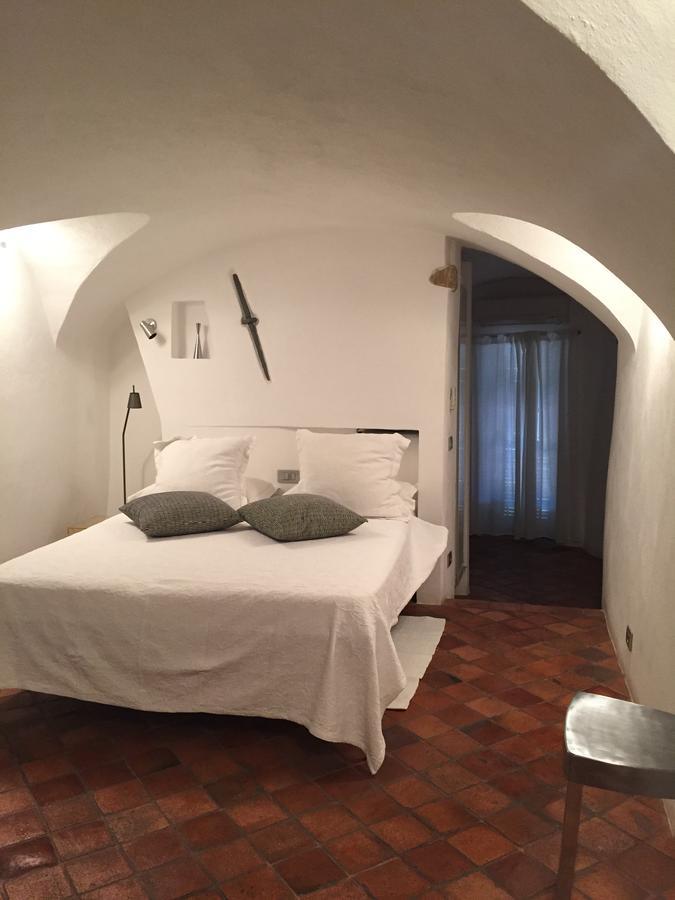 A Ca Du Barba Ge Bed & Breakfast Vallebona Екстериор снимка